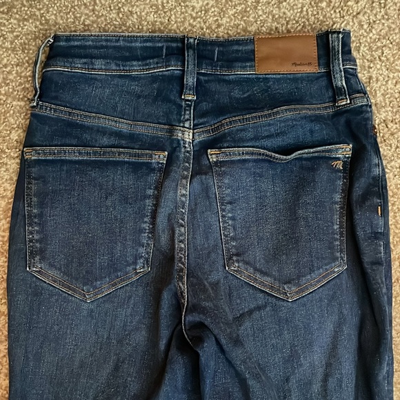 Madewell Curve High-Rise Skinny Jeans - Picture 6 of 8